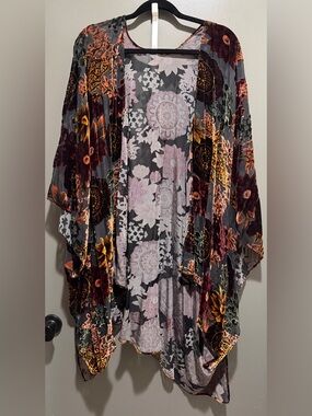 Boho Floral Velvet Kimono - Multi Color